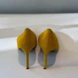 Manolo Blahnik Heel